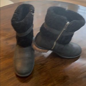 Ugg size 7.5